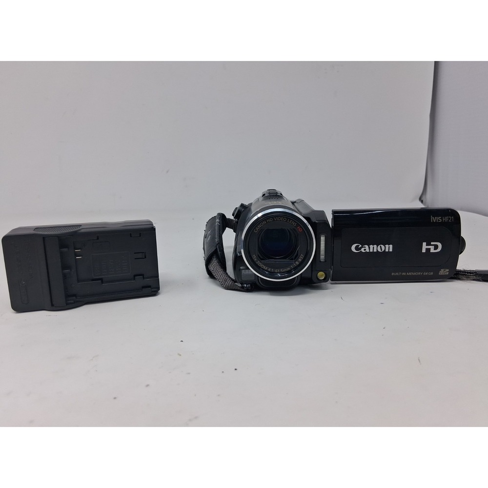 Canon VIXIA HF21 HD Camcorder w/ 64GB Built In Memory W/New Battery Charger. X
